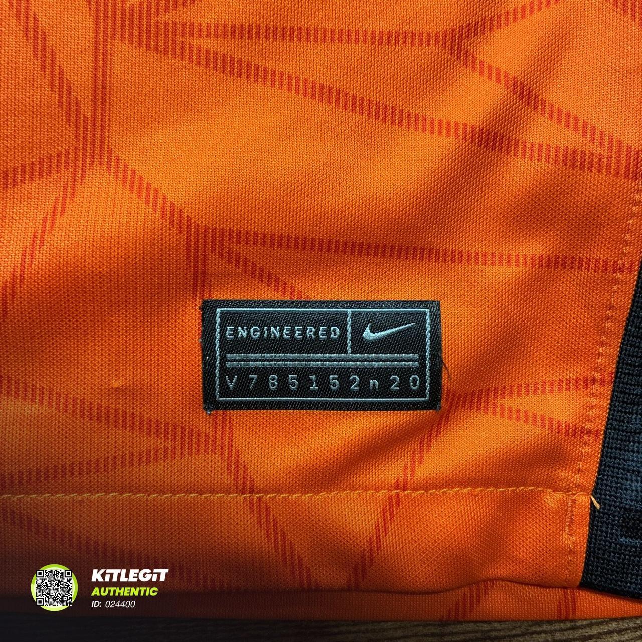 Netherlands 2020 Home Shirt - Medium