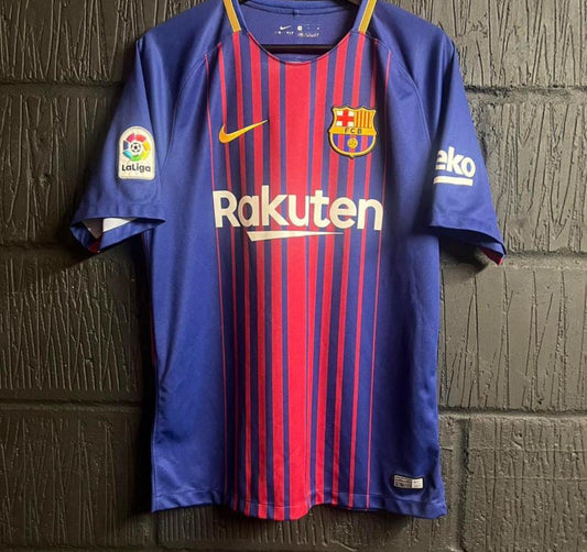 Barcelona 2017/18 Home Shirt - Medium - Messi 10