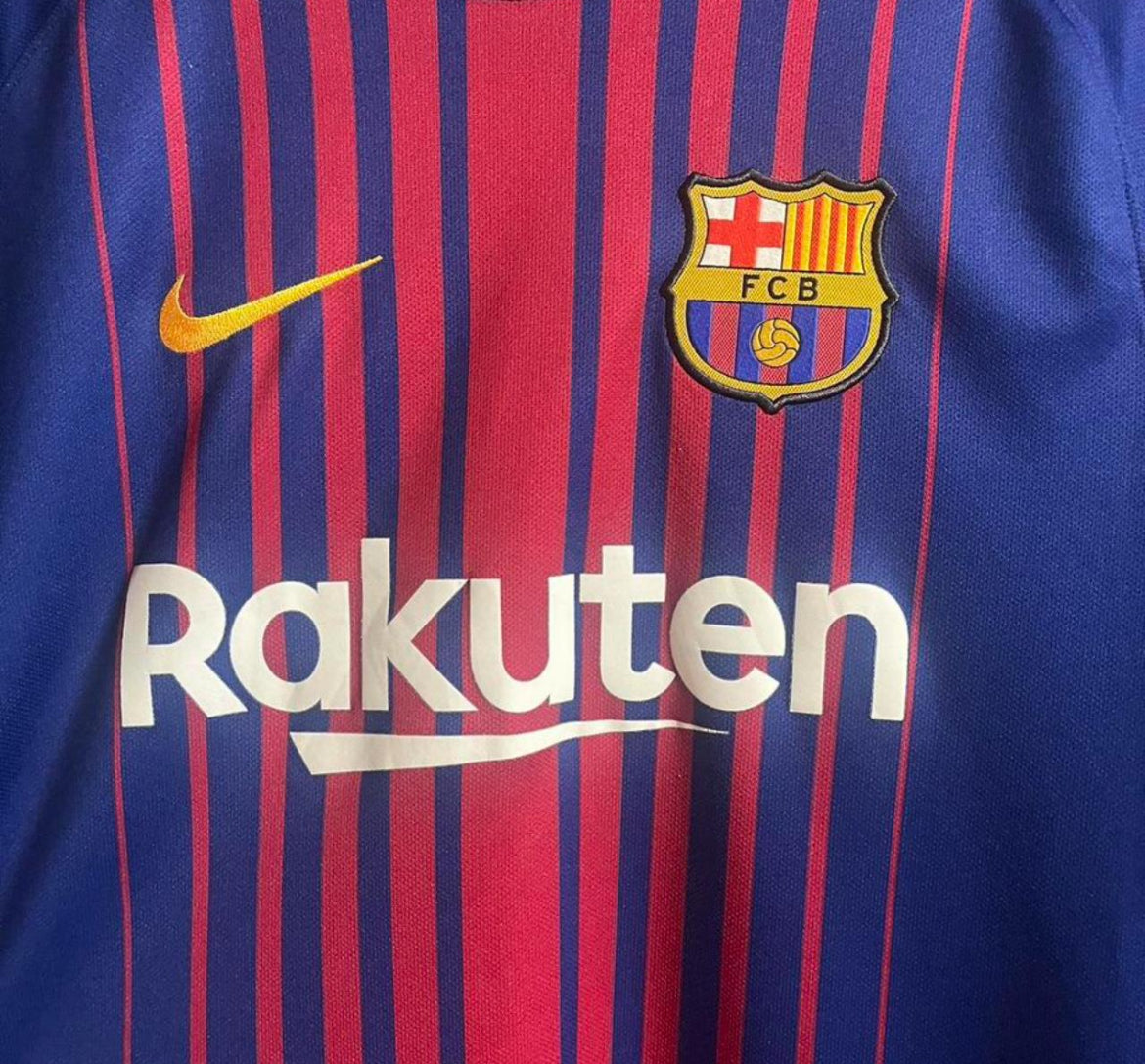 Barcelona 2017/18 Home Shirt - Medium - Neymar 11