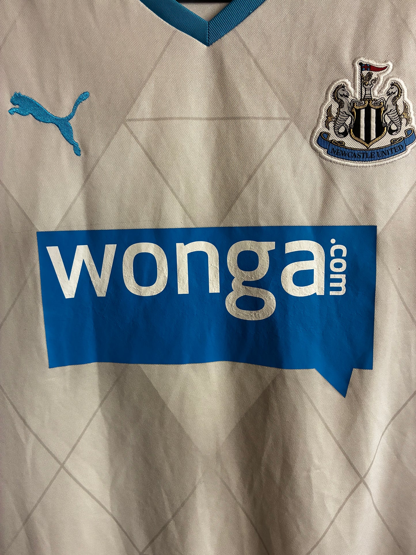 Newcastle United 2015/16 Away - Large