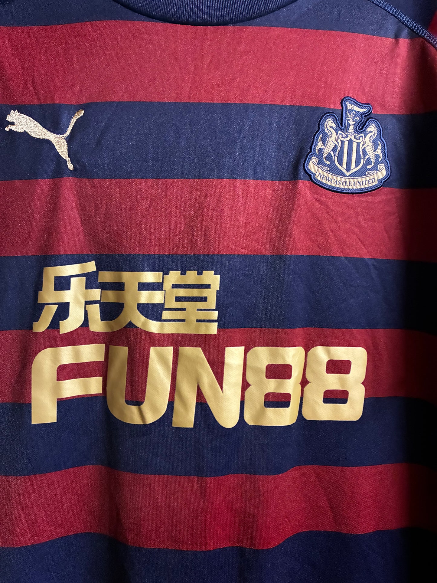 Newcastle United 2018/19 - Away - Large
