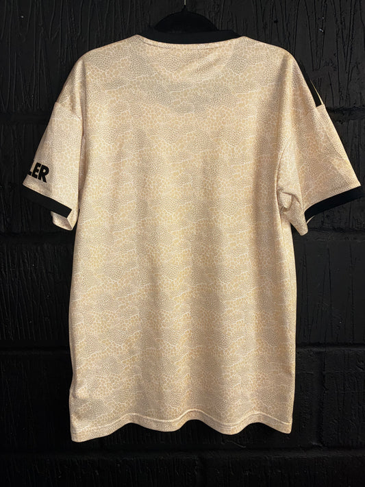 Manchester United 2019/20 Away - Medium