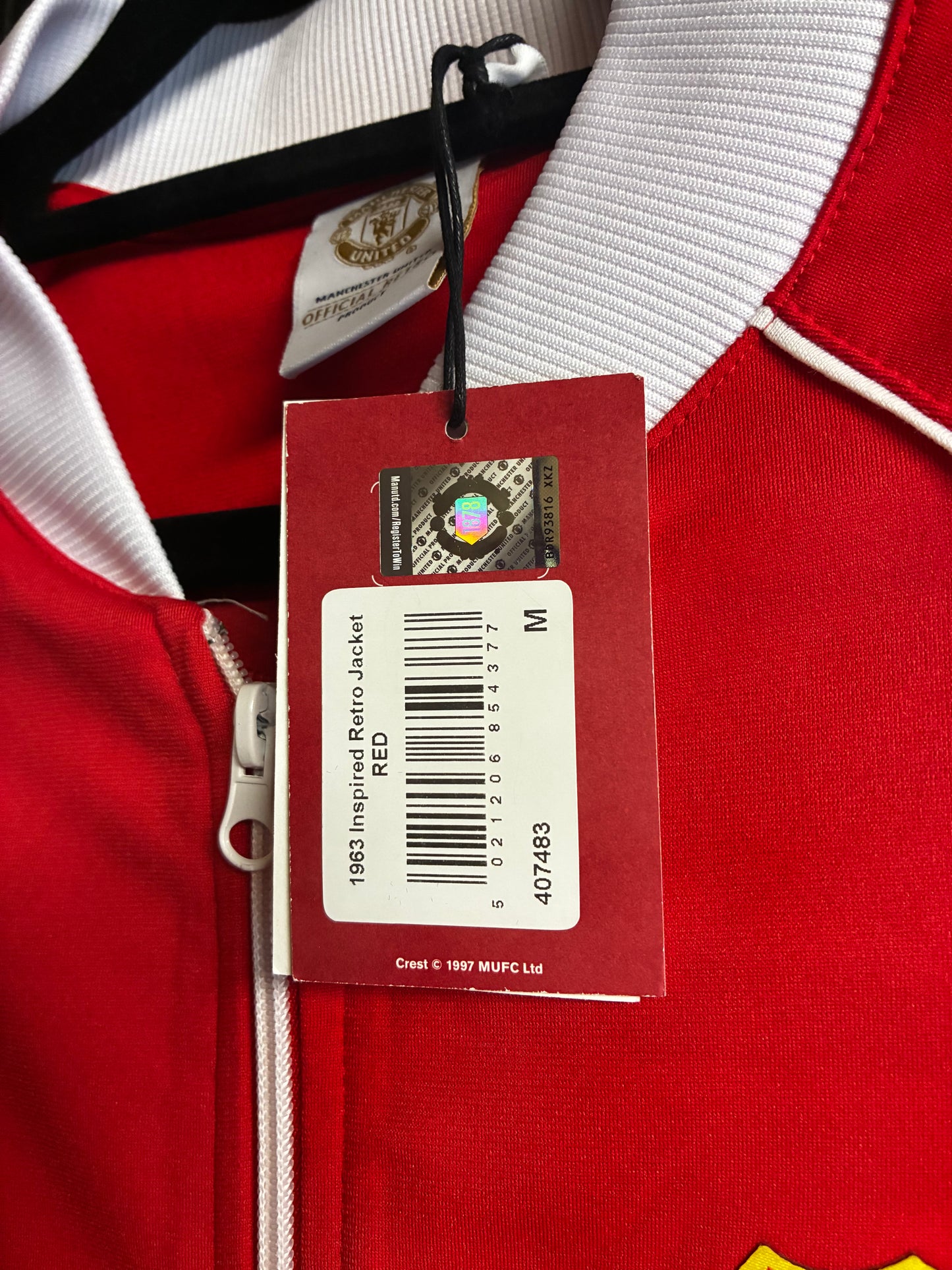 Manchester United Official Retro Jacket - Medium - BNWT