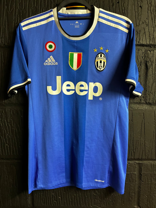 Juventus 2016/17 Away - Small - Dani Alves 23