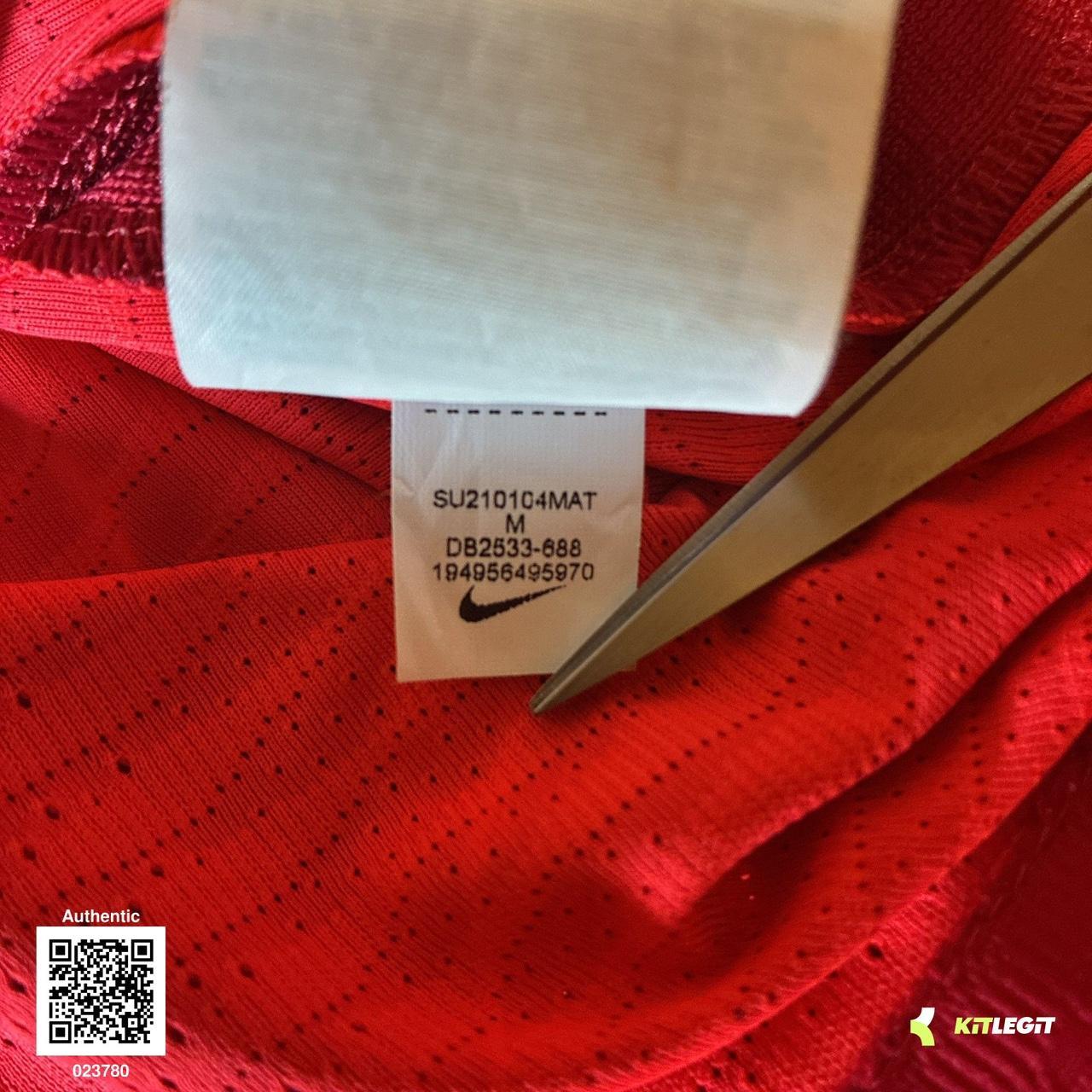 Liverpool 2021/22 Home Shirt - Van Dijk 4 - Medium - Nike DriFit ADV (Player spec)