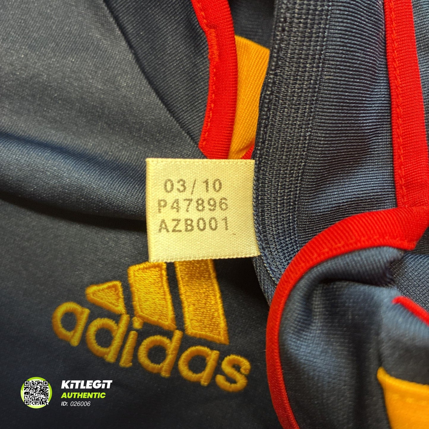 Spain 2010 Away Shirt - XL - Alonso 14