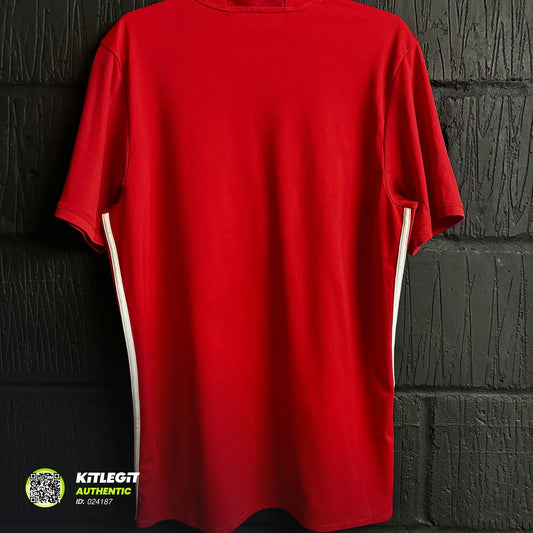Manchester United 2016/17 Home Shirt - Large