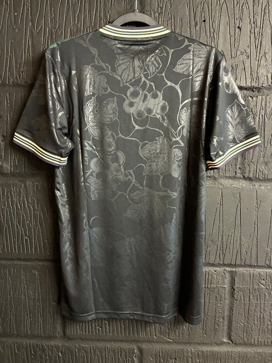 Juventus 2025/26 3rd Shirt - Small - BNWT