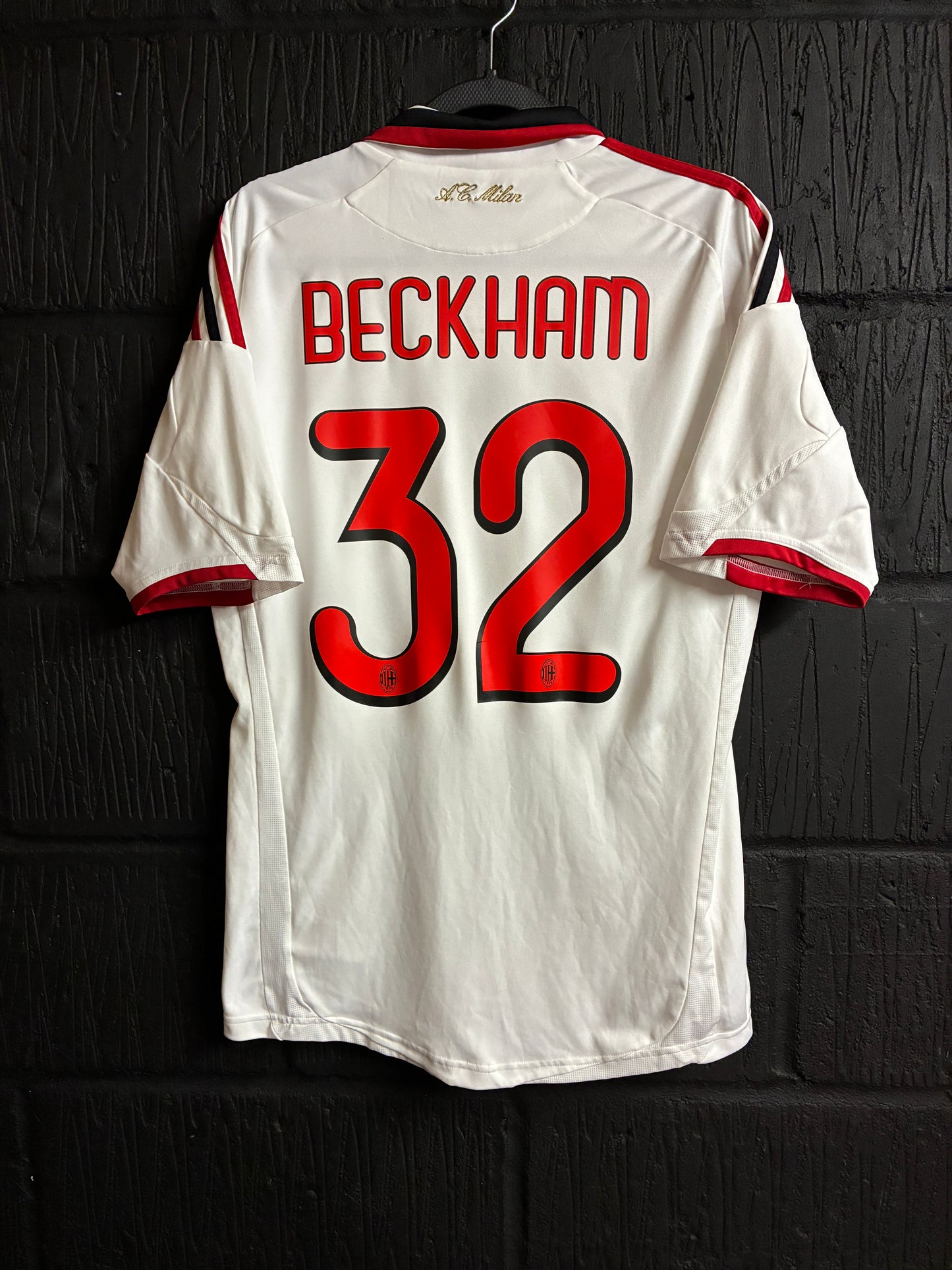 AC Milan 2009/10 Away - Medium - Beckham #32