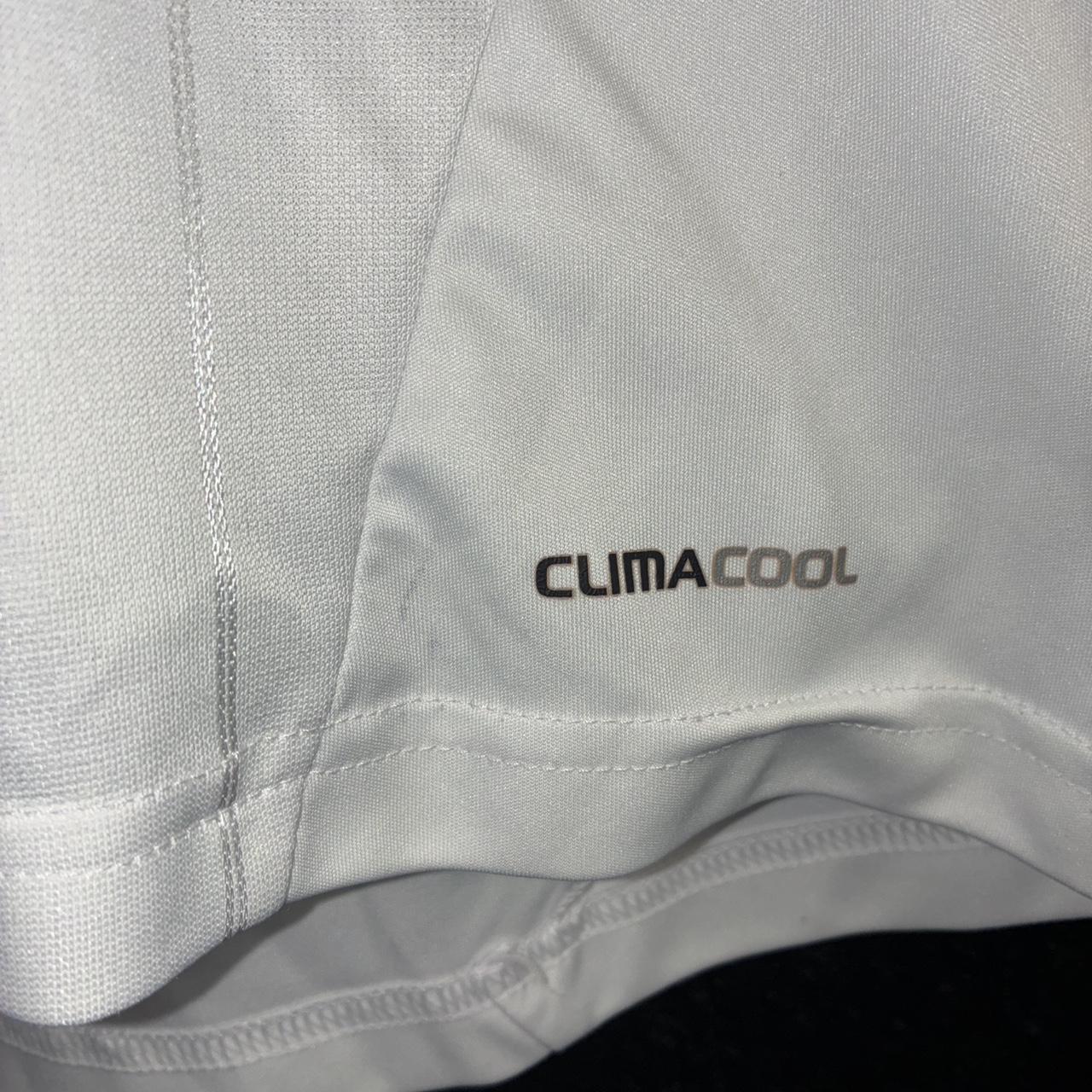 Real Madrid 2012/13 Home Shirt  - Medium
