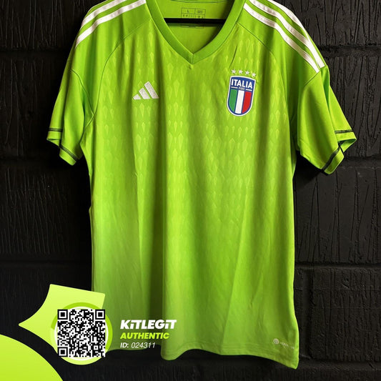Italy 2023 GK jersey - Large (BNWT)
