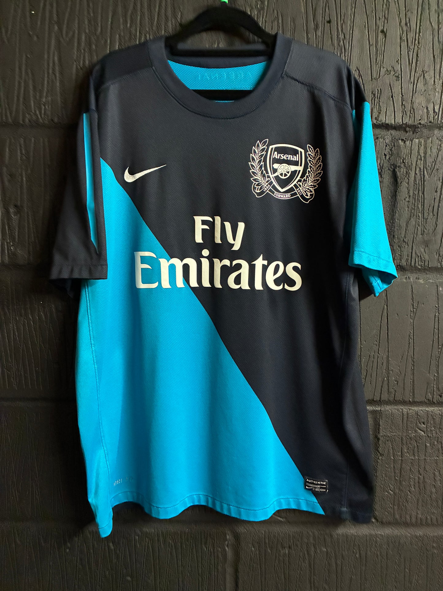 Arsenal 2011/12 Away (125yr Anniversary) - XL - Henry #12