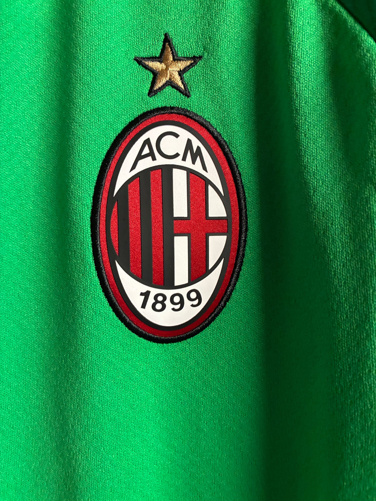 AC Milan 2019/20 Home GK Jersey - Medium - BNWT