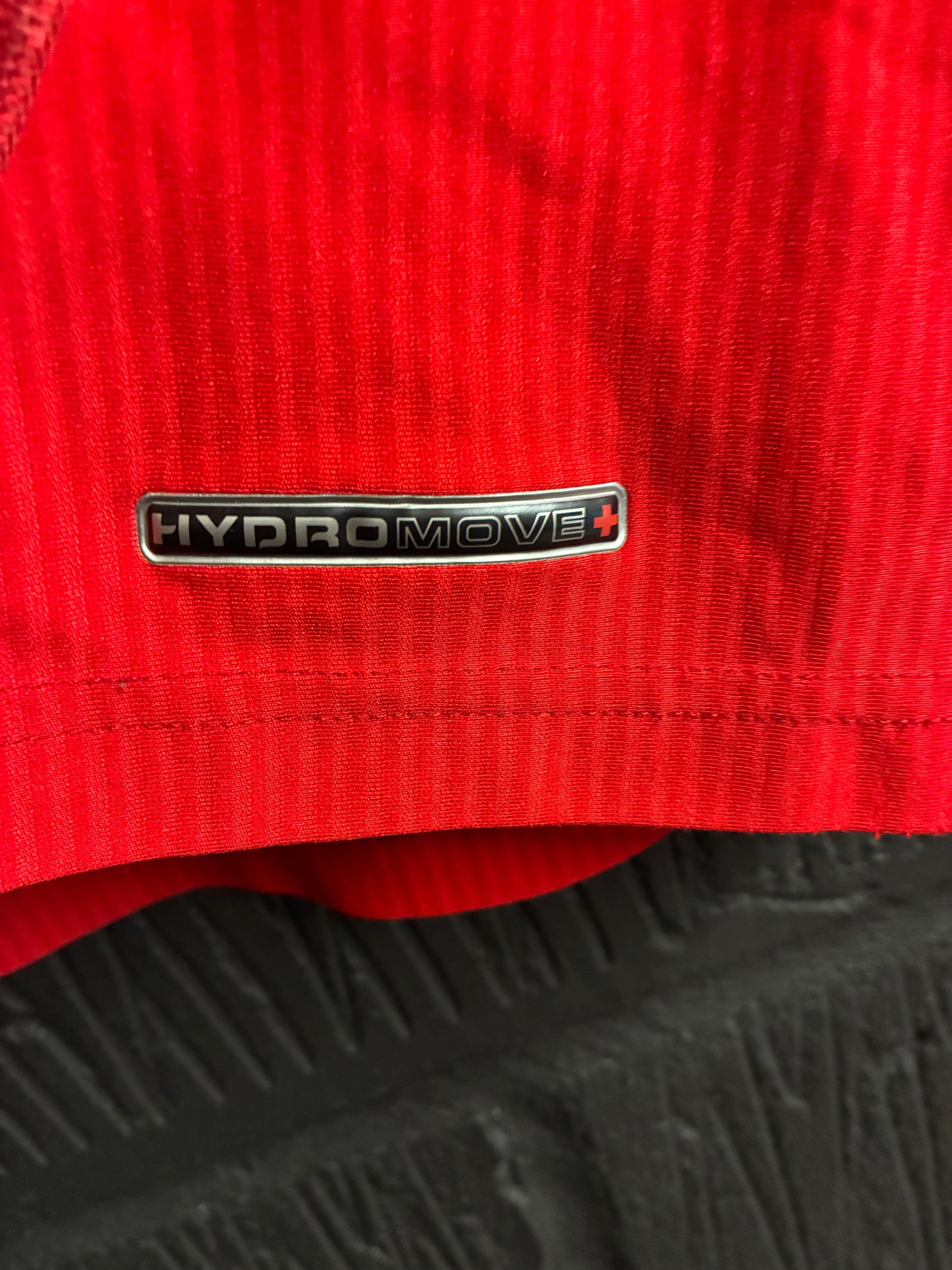 Liverpool 2002/04 Home - Large - Gerrard #17