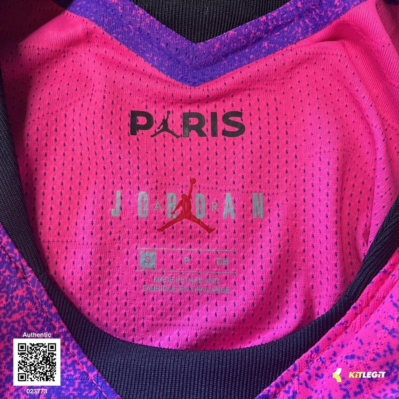 PSG - 2020/21 4th Shirt - Vaporknit - Small