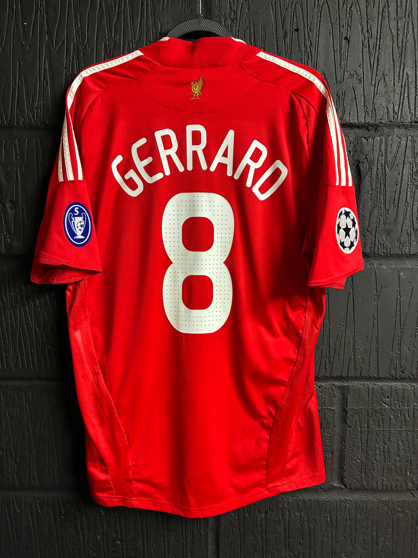 Liverpool 2008/10 Home Shirt - Large - Gerrard #8 Champions League