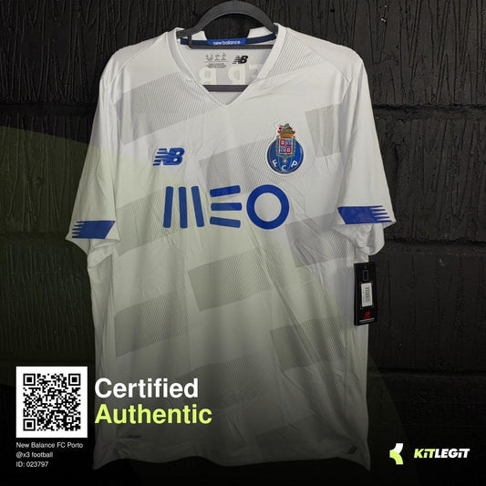 Porto 2020/21 3rd Shirt (BNWT)  - Large - 7 Diaz