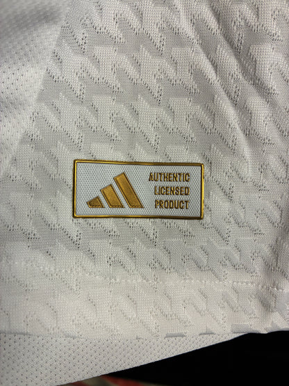 Real Madrid 2024/25 Home XXL - Heat RDY (Player spec) - BNWT