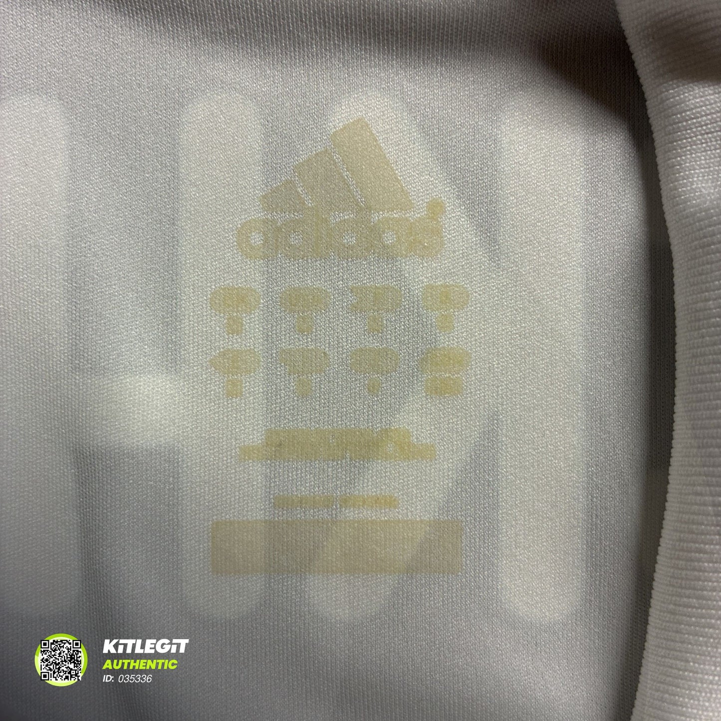 AC Milan 2009/10 Away - Medium - Beckham #32