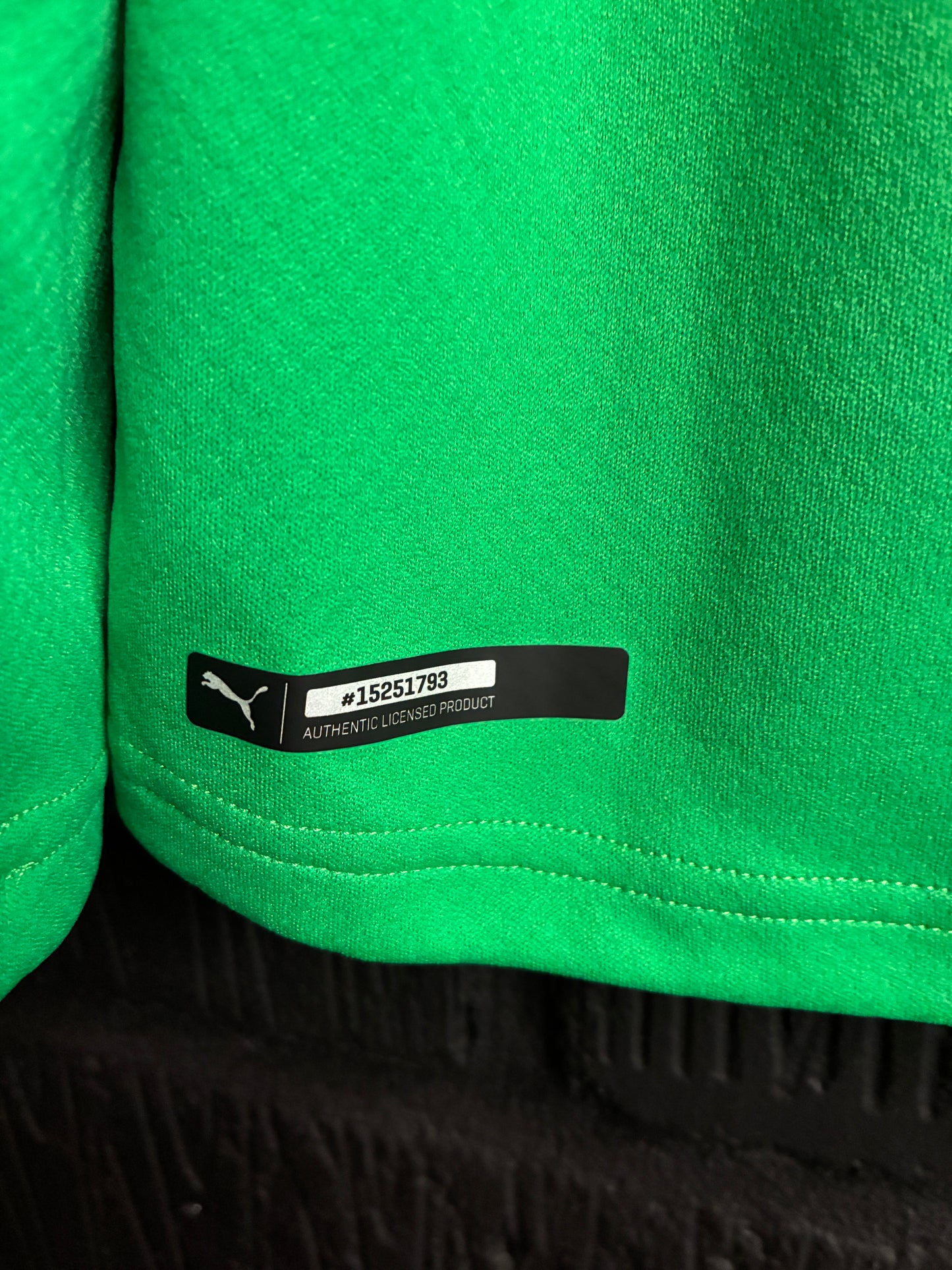 AC Milan 2019/20 Home GK Jersey - Medium - BNWT