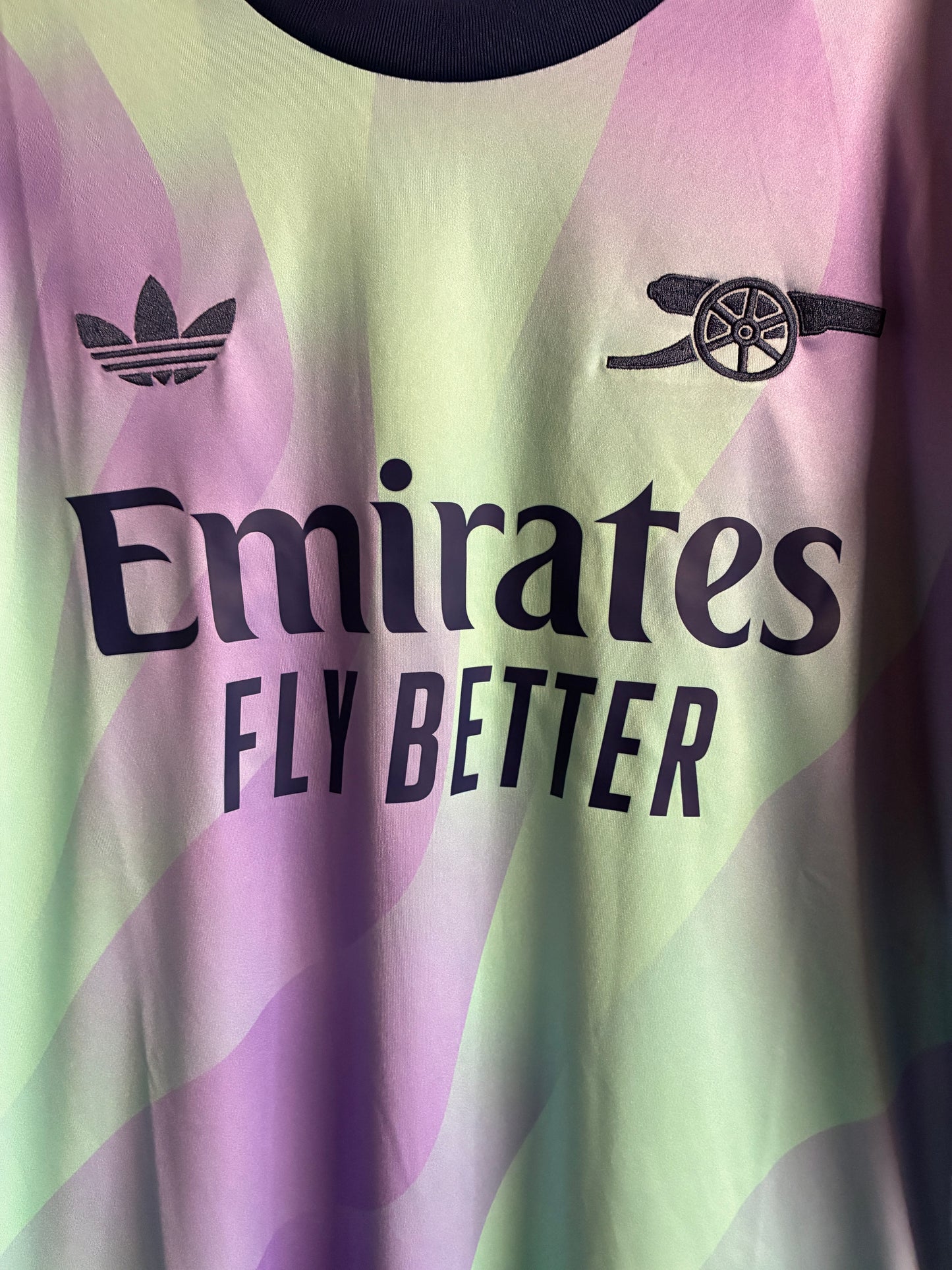 Arsenal 2024/25 3rd Shirt - Medium - Saka #7 - BNWT