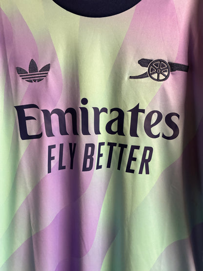 Arsenal 2024/25 3rd Shirt - Medium - Saka #7 - BNWT
