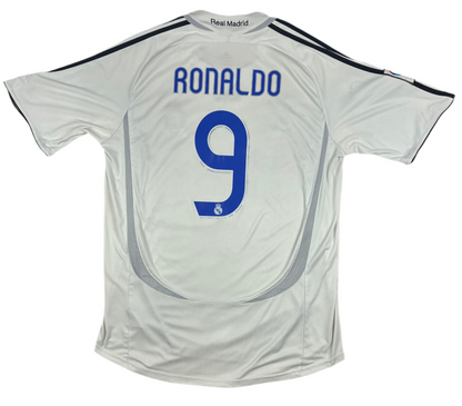 Real Madrid 2006/07 Home Shirt | Ronaldo #9 | Large