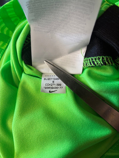 Chelsea 2022/23 GK Shirt - Small - BNWT