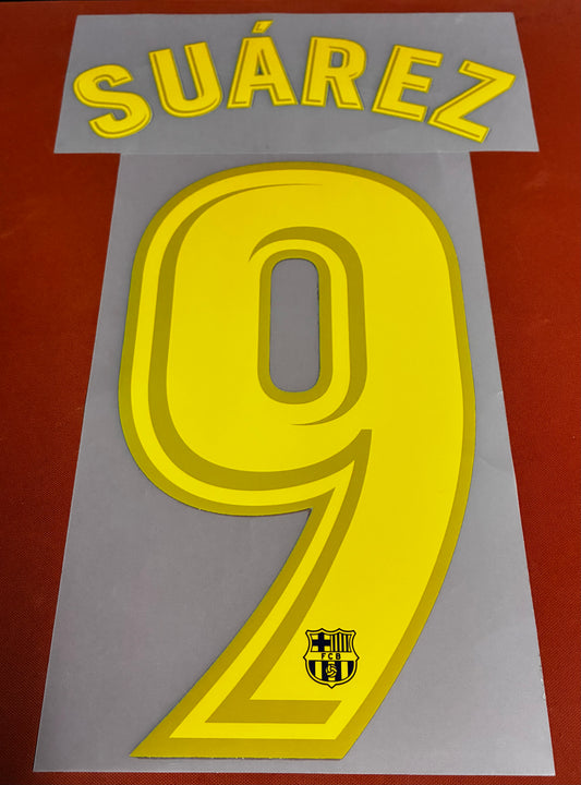 Official Suarez Nameset - Barcelona 2017/18 Home
