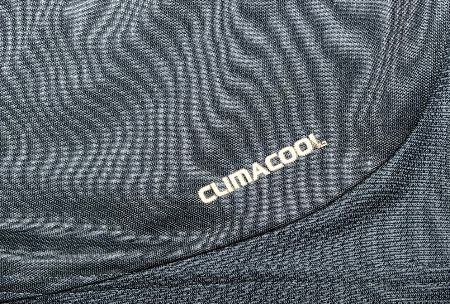 Real Madrid 2009/10 Away Shirt | XL