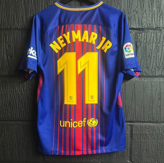 Barcelona 2017/18 Home Shirt - Medium - Neymar 11