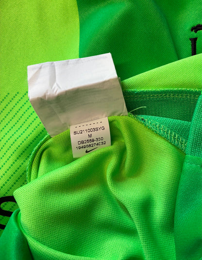 Liverpool 2021/22 GK Shirt - Medium