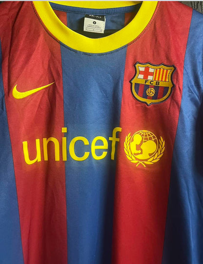 Barcelona 2010/11 Home Shirt - Small