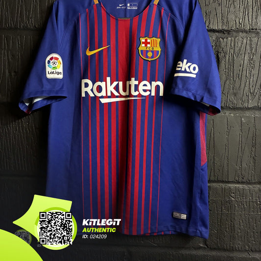 Barcelona 2017/18 Home Shirt - Large - Suarez 9