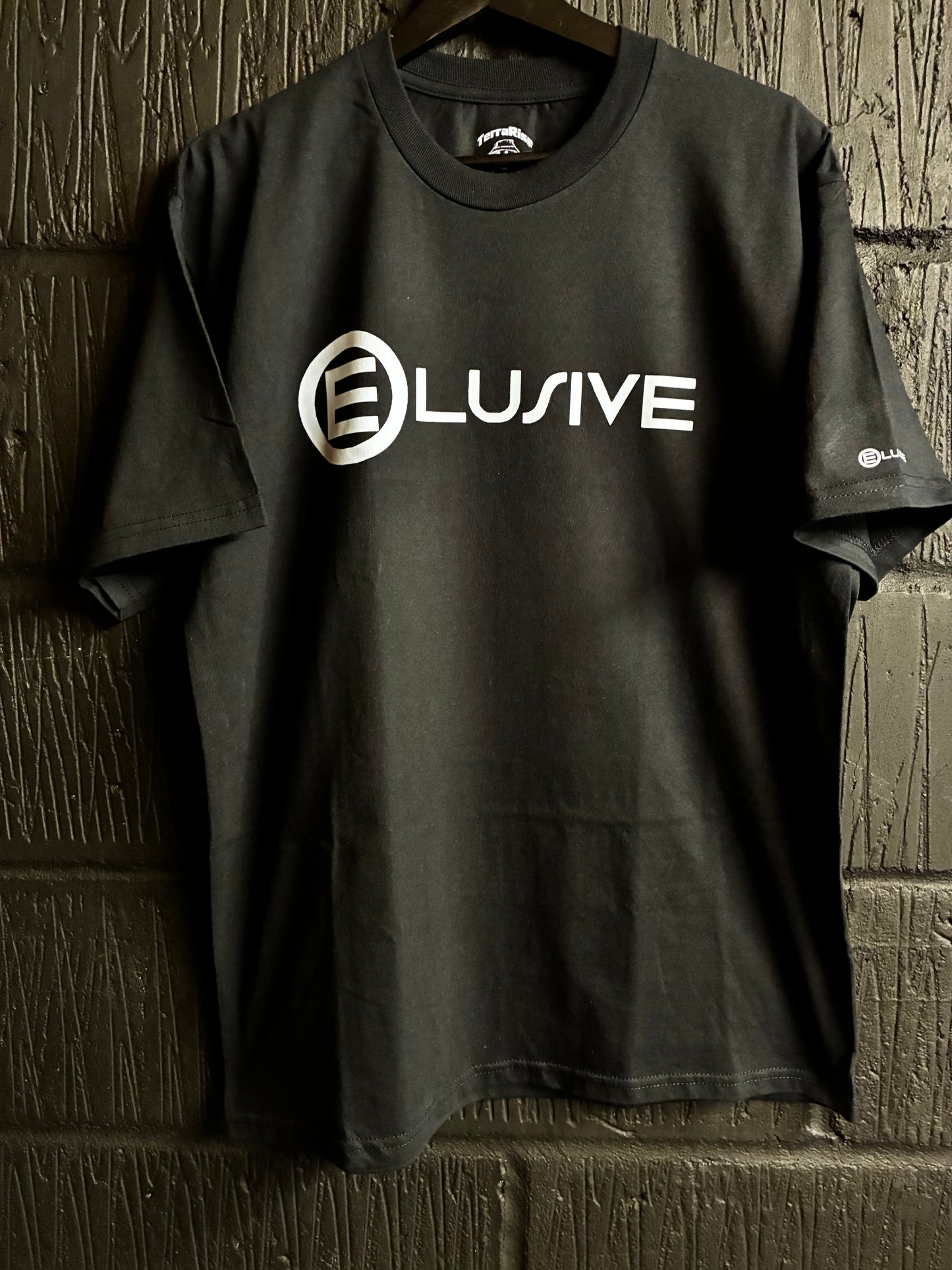 Elusive - Rise up T-Shirt