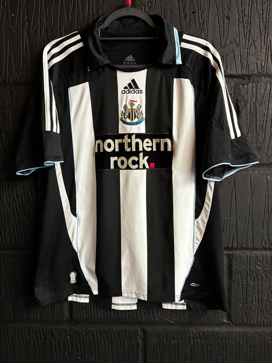 Newcastle 2007/09 Home - Large