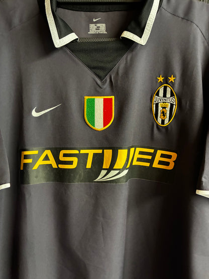 Juventus 2003/04 3rd Shirt - Large