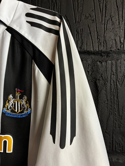 Newcastle United 2005/06 Home - XL
