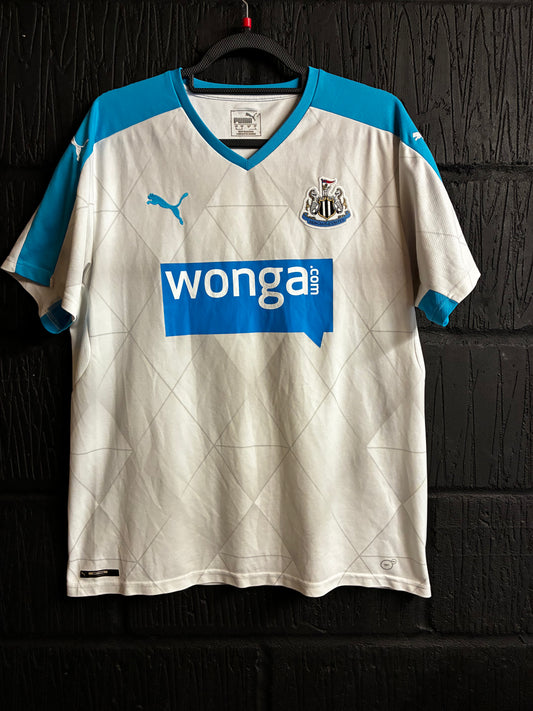 Newcastle United 2015/16 Away - Large