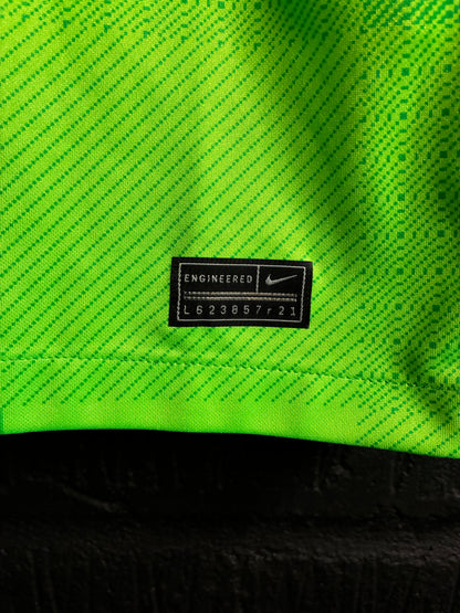 Liverpool 2021/22 GK Shirt - Medium