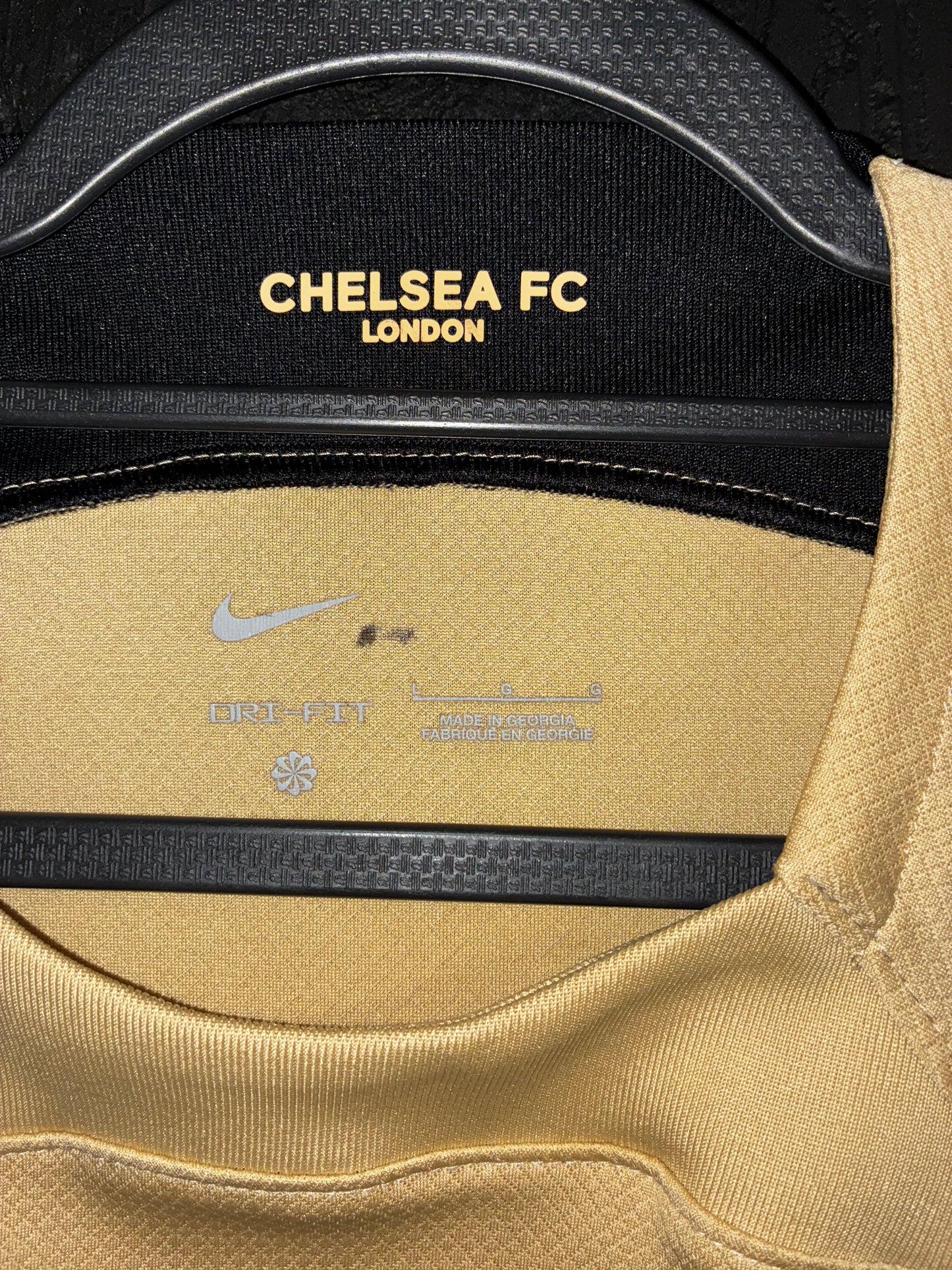 Chelsea 2022/23 Third Shirt - Large