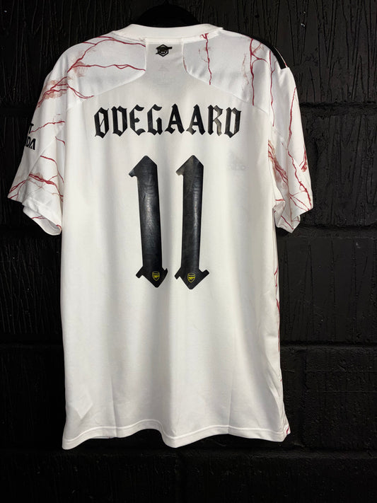 Arsenal 2020/21 Away - Large - Odegaard 11