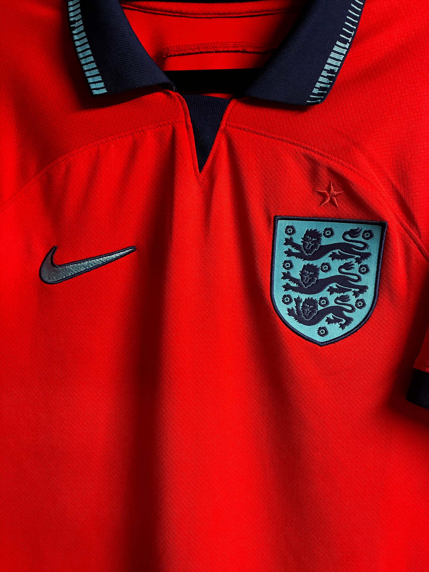 England 2022 Away - Medium