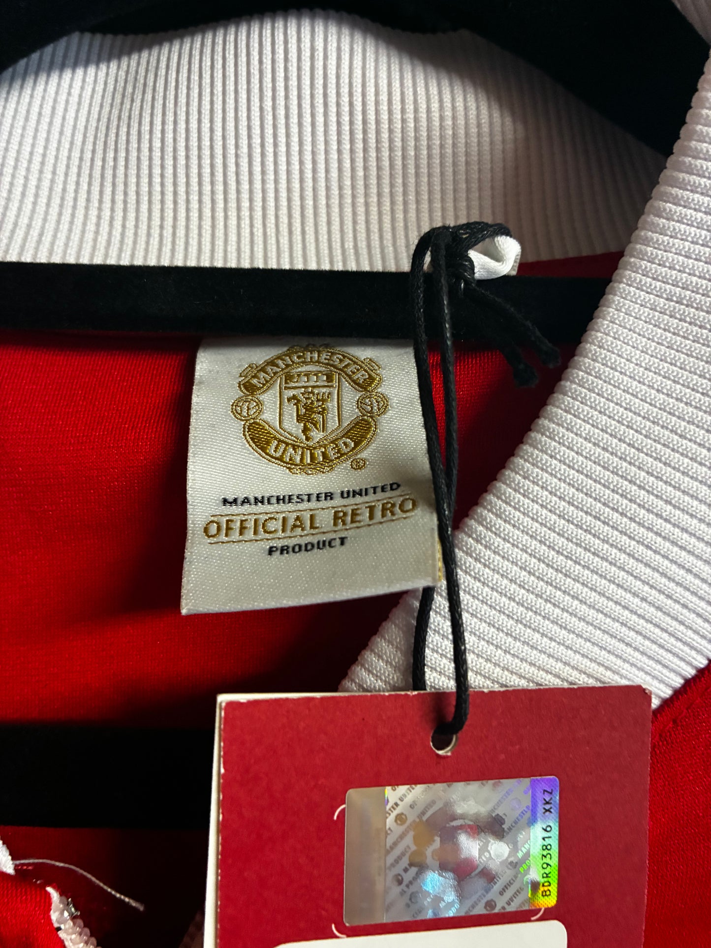 Manchester United Official Retro Jacket - Medium - BNWT