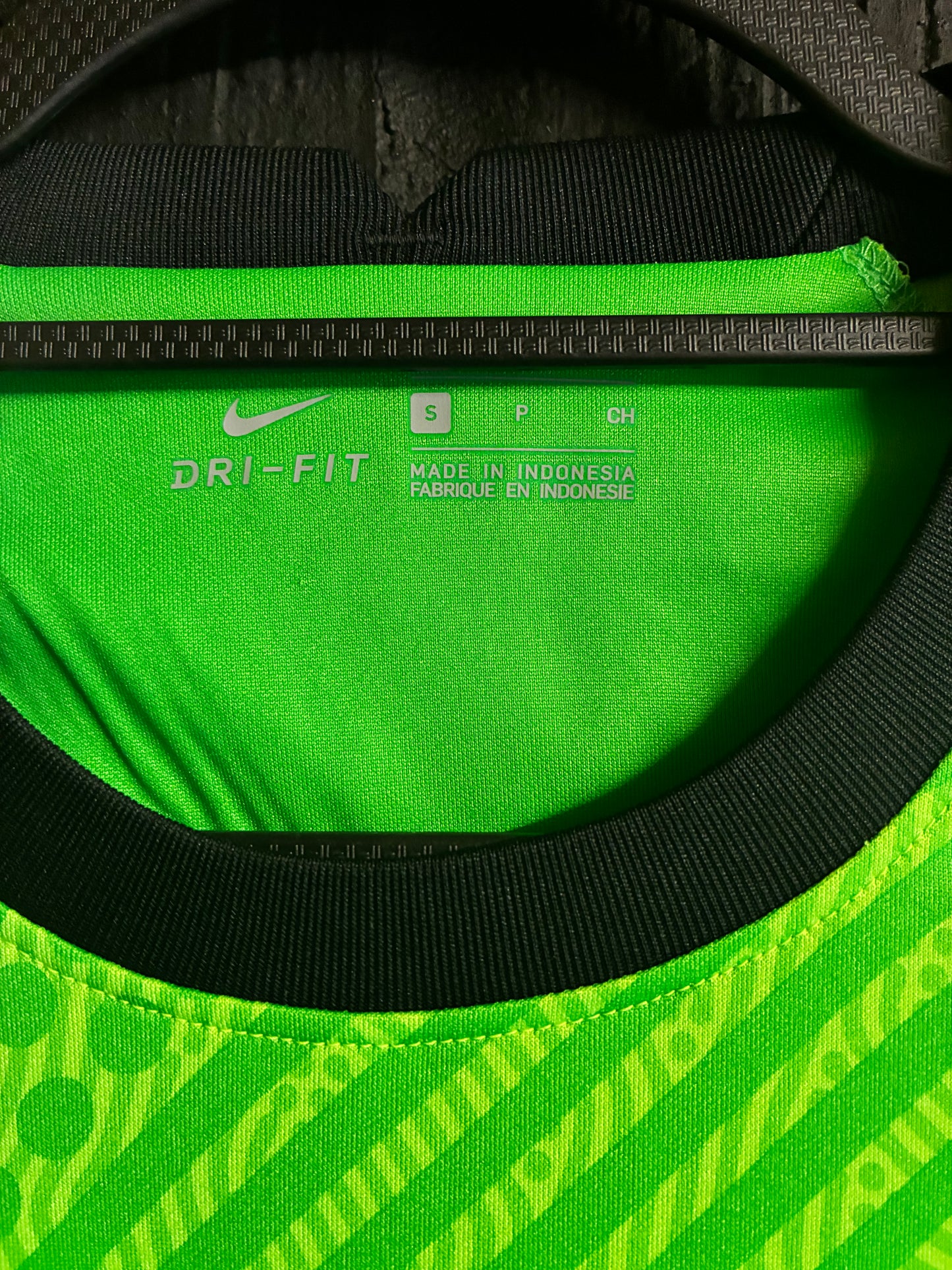 Chelsea 2022/23 GK Shirt - Small - BNWT