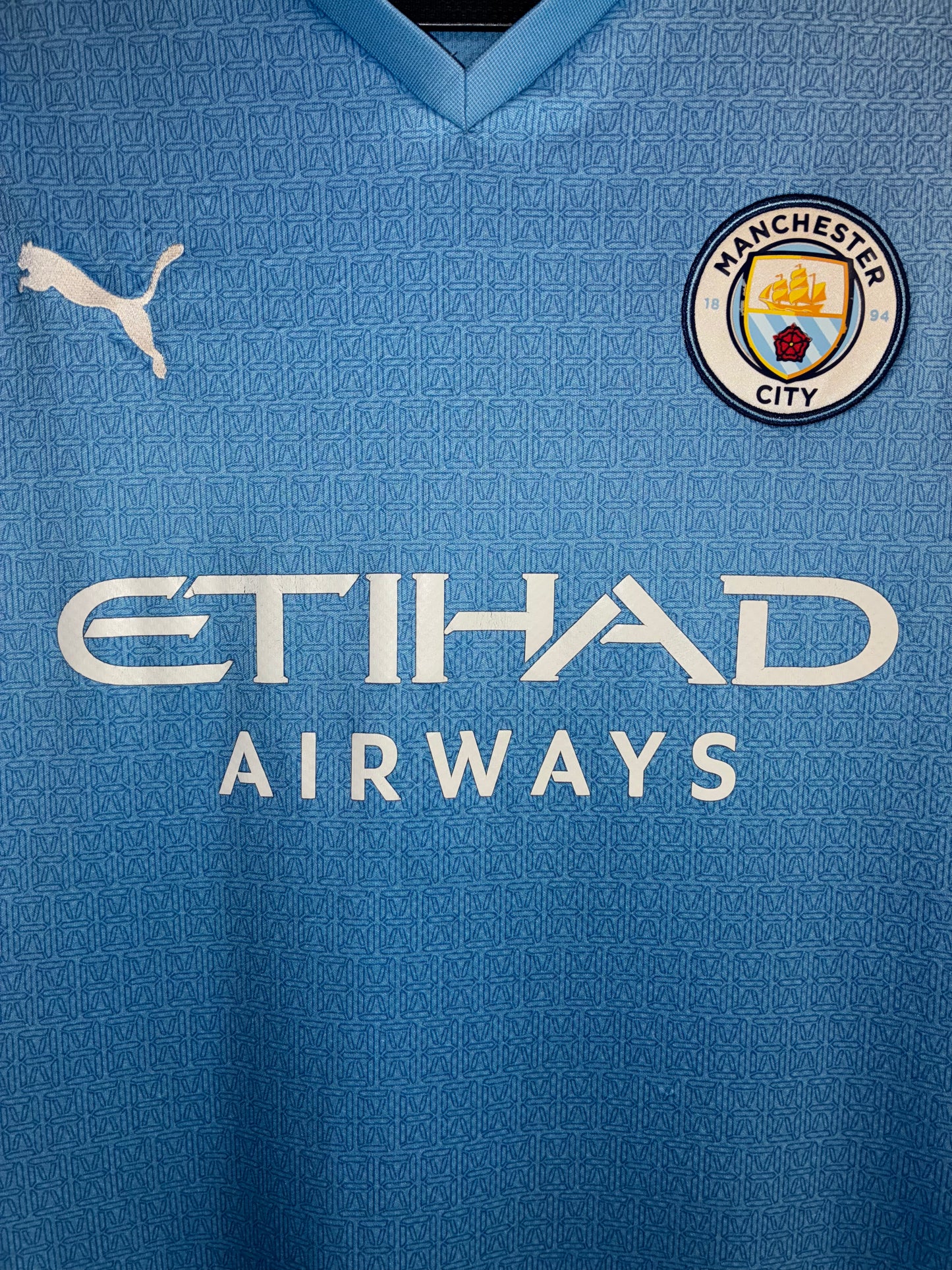 Manchester City 2021/22 Home Shirt - Large