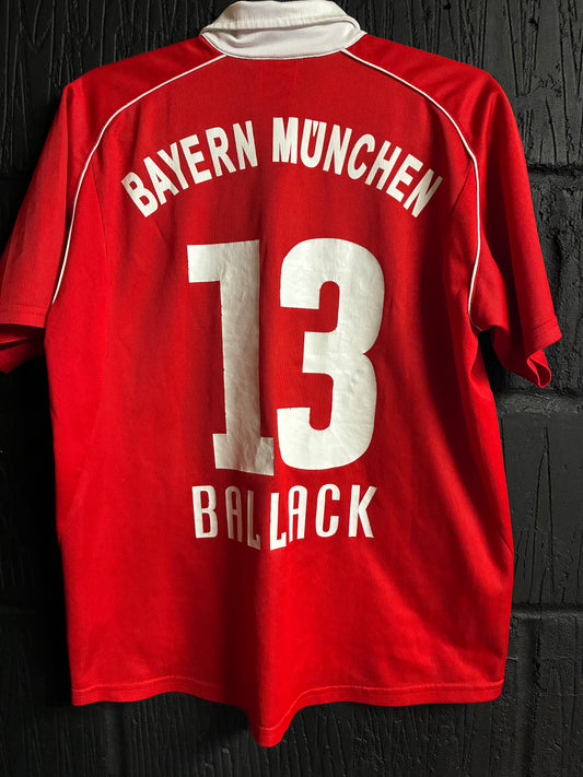 Bayern Munich 2005/06 Home - XL Boys (34-36”) - Ballack 13