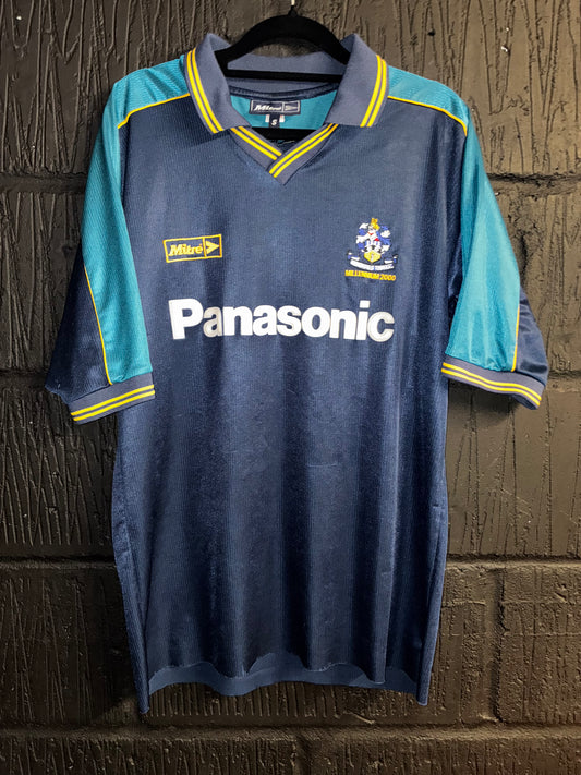 Huddersfield Town 1999/00 Special - Small