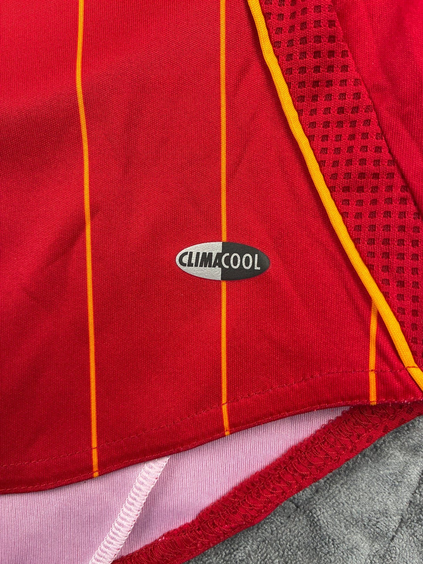 Spain 2006 - Home Shirt - Medium