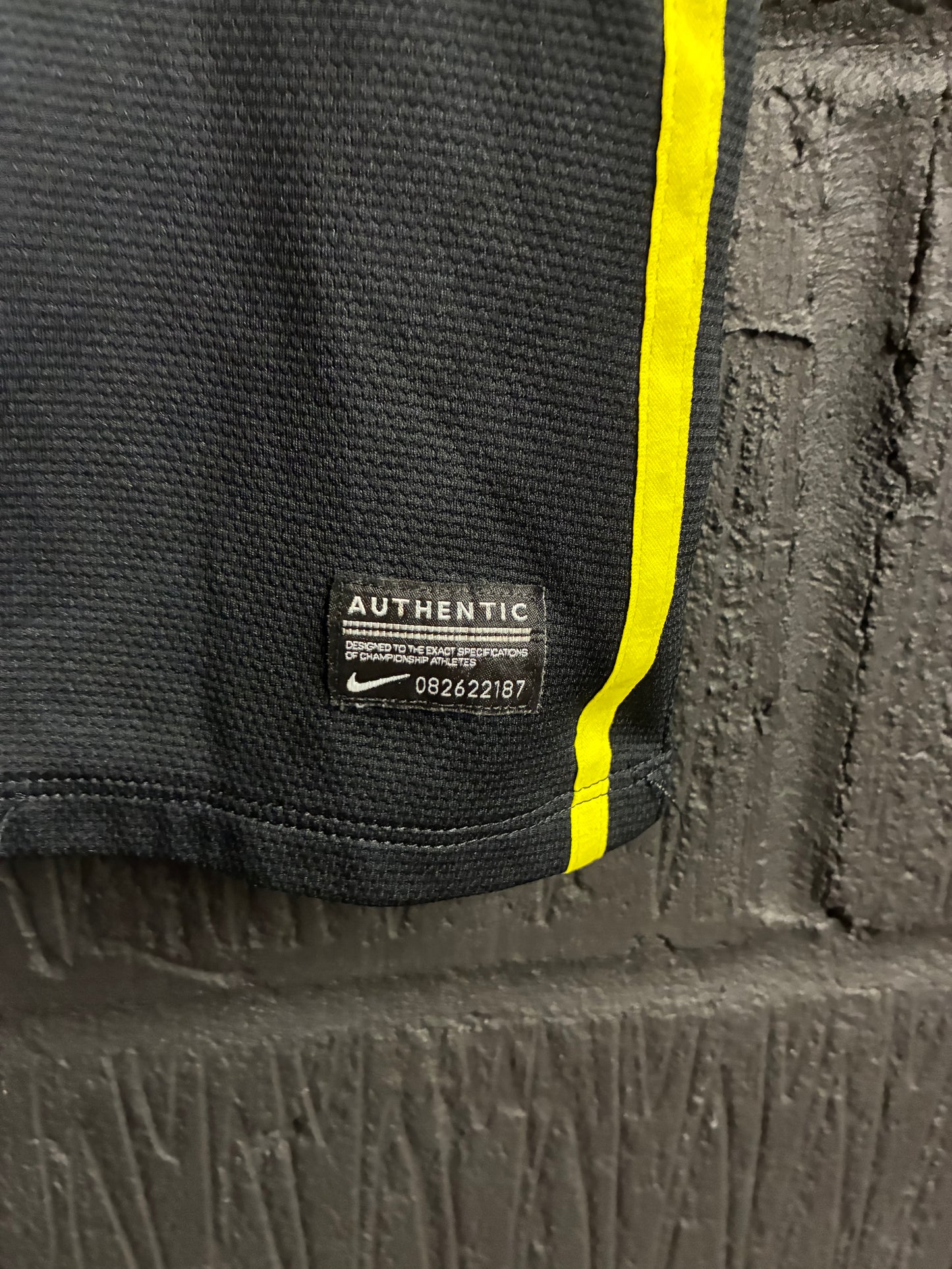 Barcelona 2013/14 3rd Shirt - Medium - Neymar #11